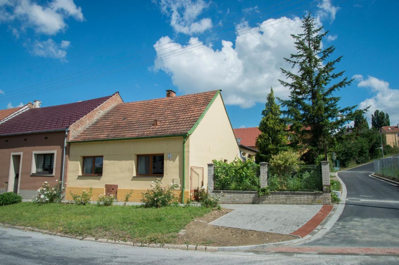 Ubytování Domeček v Mikulově Exterior foto